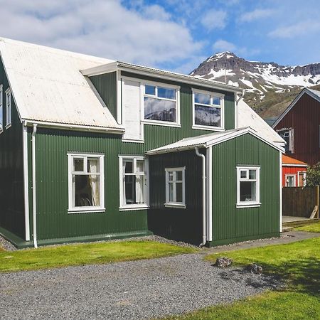 Dulluhus - Apartments By Aldan Seyðisfjörður Exteriér fotografie
